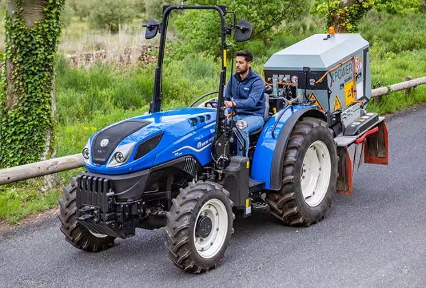images/New Holland T4 F N V - STAGE V SPECIALITY TRACTORS Tractor.jpg